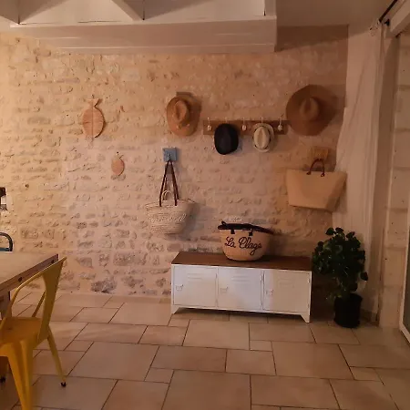 Charentaise Mer/Campagne Pour Vacances En Famille Saint-Vivien (Charente-Maritime)